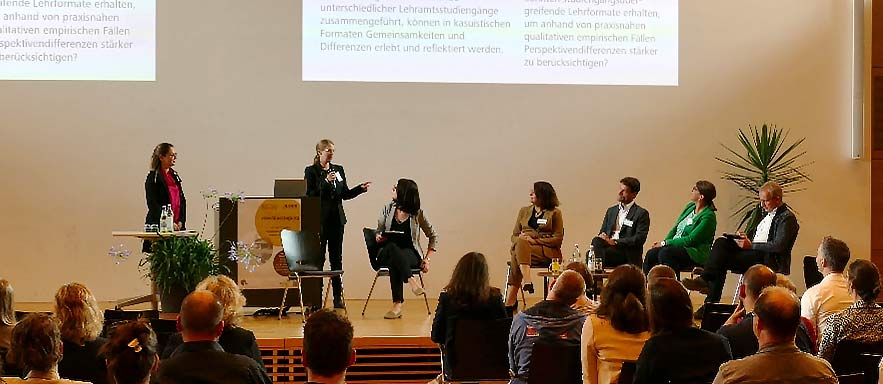 Mit einer abschließenden Diskussion endete die Abschlusstagung der Projekte KOLEG2 und L-DUR. (Foto: © Universität Regensburg / Christina Ehras)
