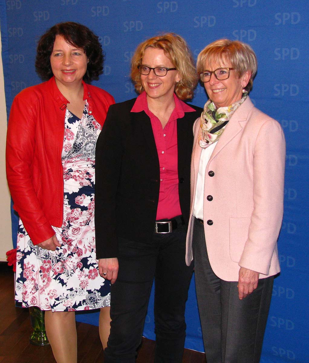 Ruth Mueller, Natascha Kohnen und Rita Röhrl (Foto: SPD-Niederbayern)