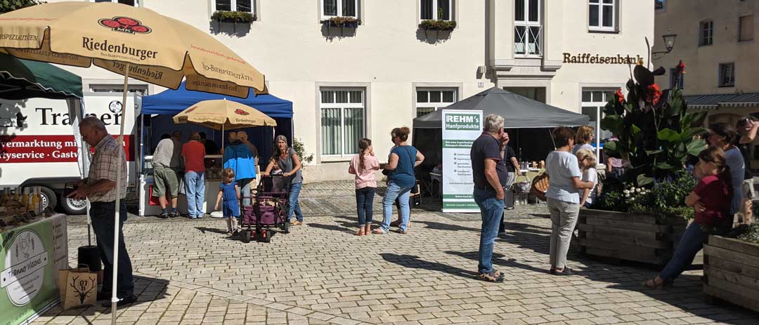 Bauernmarkt Riedenburg (Foto: Tanja Roithmeier/Stadt Riedenburg)