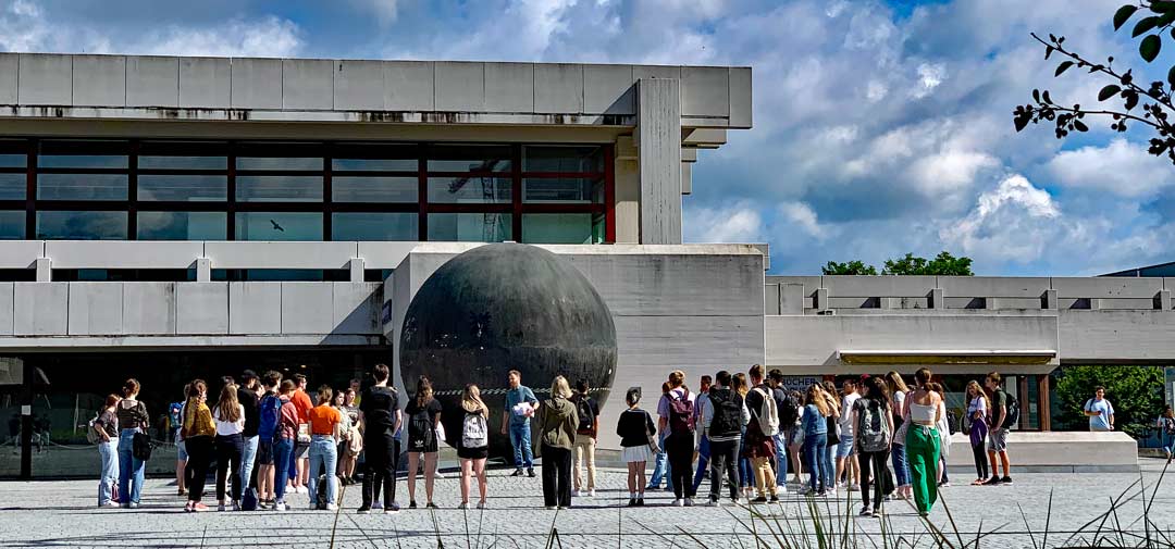 Die Universität Regensburg bietet auch in diesem Jahr wieder eine Schnupperwoche für Studieninteressierte an. (Foto: © Katrin Irmischer/Universität Regensburg)