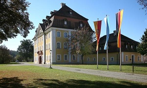 Altes Hammerschloss in Theuern (Foto: Archiv Theuern, Fotograf Wolfgang Steinbacher)